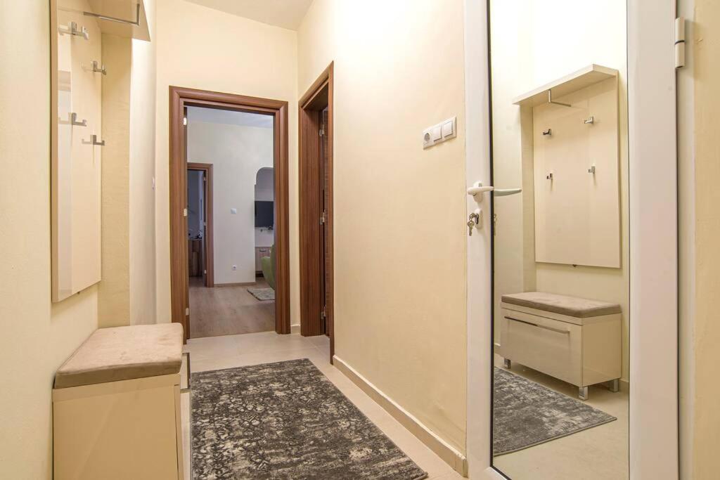 Elegant & Stylish 2 Bedroom Top Central Apartment Sófia Exterior foto